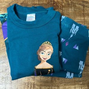 Girls frozen 2 PJs hanna andersson